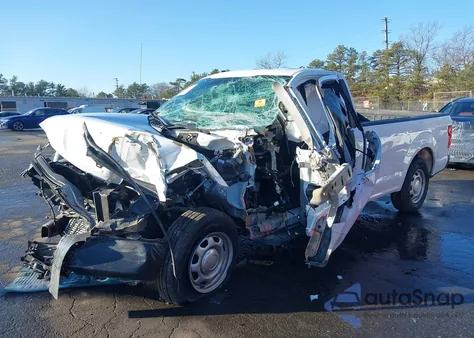 2019 Ford F-150 Xl z USA, uszkodzony, nr VIN 1FTMF1CP1KKD11166